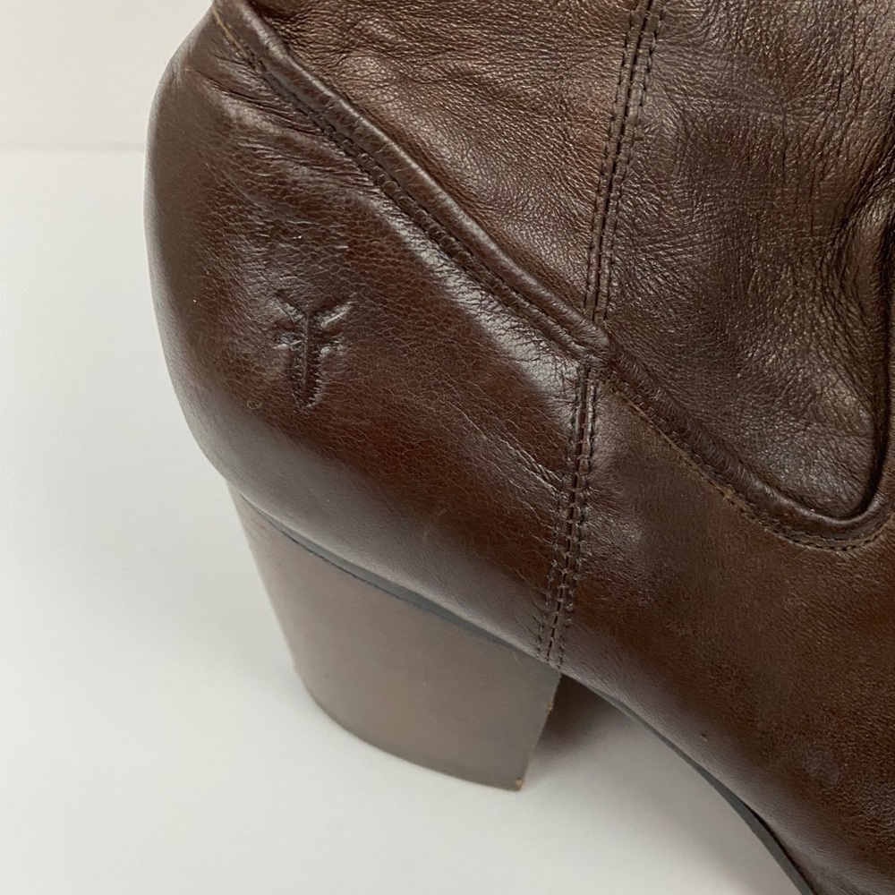 Frye • Rory Scrunch Boots - Picture 2 of 9